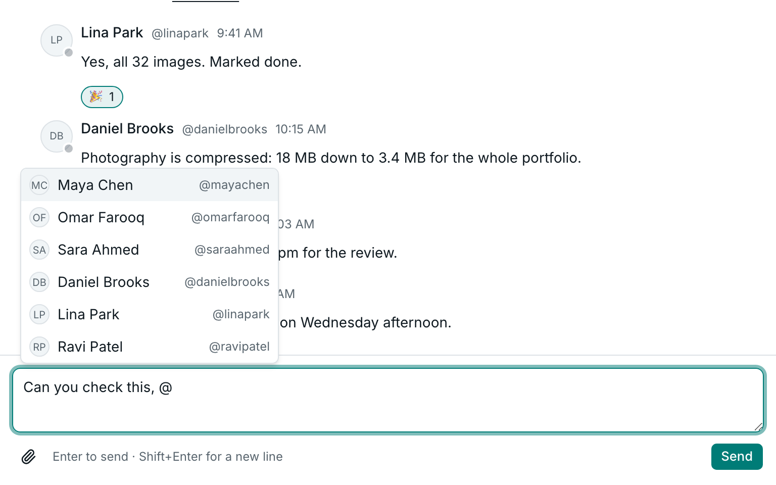 Mention suggestions appearing after typing @ in the Crewdesk message box